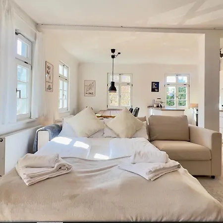 Ludwigshome 85qm - Kostenloser Parkplatz - Zentral - Balkon - Smarttv - Waschmaschine - Trockner Апартаменты